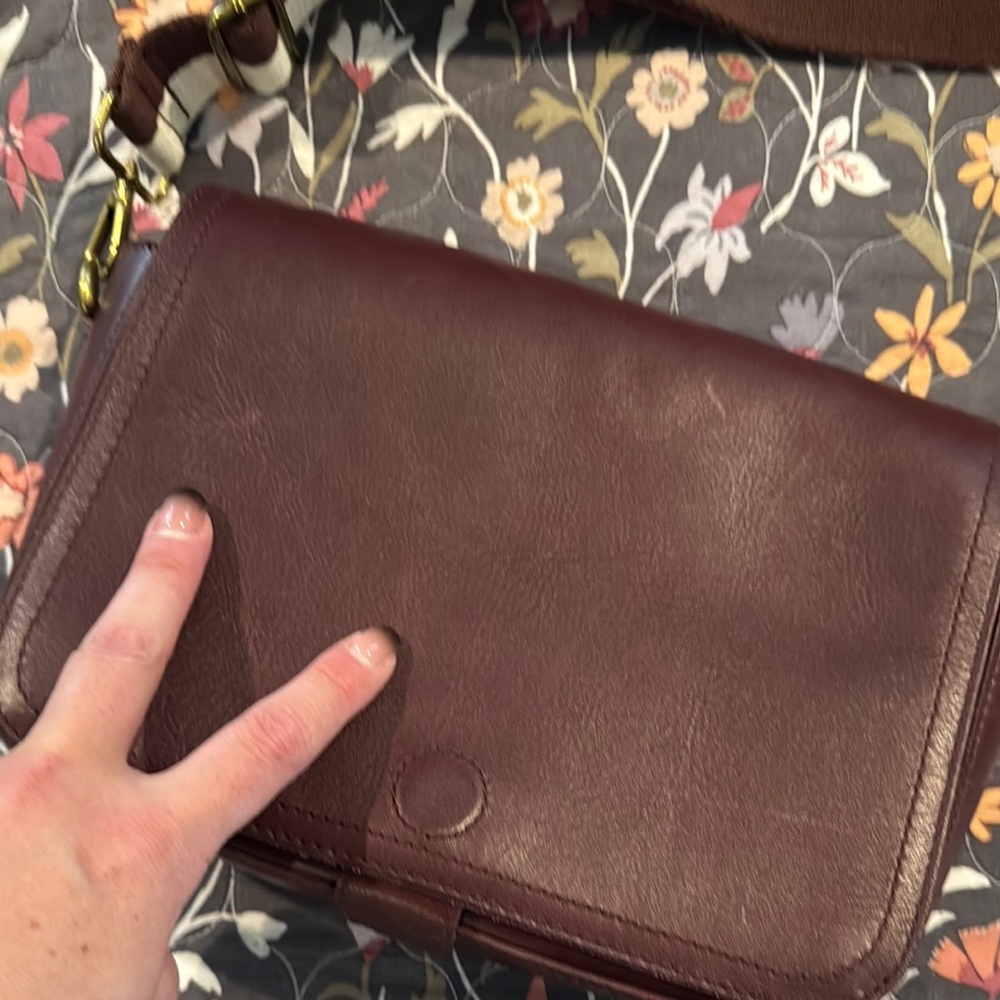 Madewell Brown Crossbody Bag with Classic Design - Picture 9 of 10